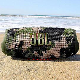 Портативная колонка JBL Charge 5 с защитой от воды и аккумулятором для телефона на 7500мАч камуфляж Портативная колонка JBL Charge 5 с защитой от воды и аккумулятором для телефона на 7500мАч камуфляж