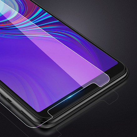 Защитное стекло для Samsung Galaxy A7 (2018) на экран противоударное Nillkin H