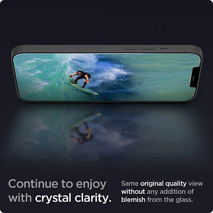 Защитное стекло для iPhone 12, 12 Pro на экран Spigen Glas.TR Slim HD прозрачное