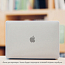 Чехол для Apple MacBook Air 13 (2018-2019) A1932, (2020) А2179 ультратонкий 0,8 мм WiWU прозрачный