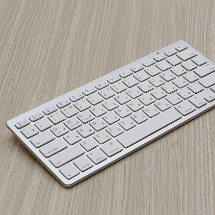Клавиатура беспроводная Bluetooth для планшетов, смартфонов и ПК BK 3001 универсальная (русские буквы) серебристая 