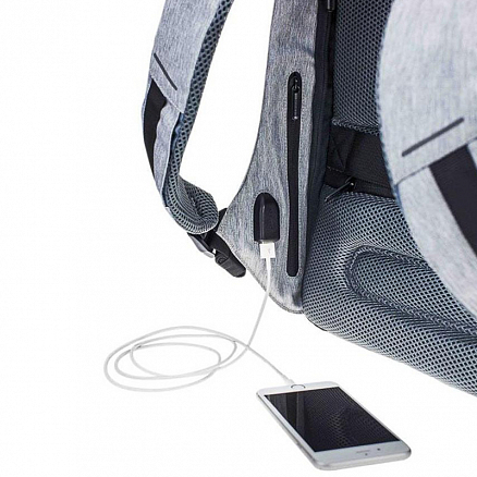 Рюкзак XD Design Bobby Compact с отделением для ноутбука до 14 дюймов и USB портом антивор голубой