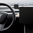 Держатель автомобильный на экран мультимедиа Tesla Model 3, Model Y магнитный MagSafe для iPhone Spigen OneTap черный