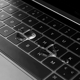 Накладка на клавиатуру защитная для Apple MacBook Pro 13 Touch Bar A1706, A1989, A2159, Pro 15 Touch Bar A1707, A1990 EU прозрачная
