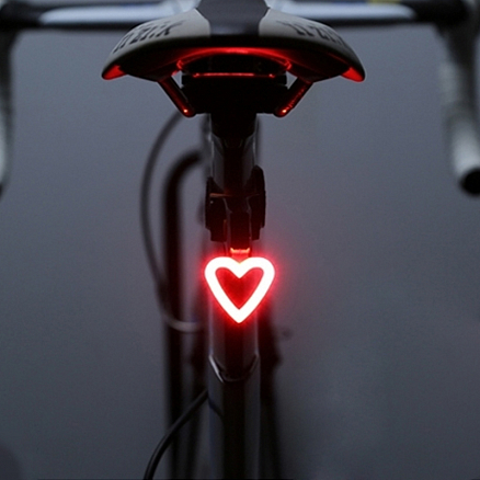 Велофонарь задний аккумуляторный Deemount BCL-081 сердце