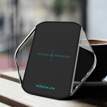 Беспроводная зарядка для телефона Nillkin Magic Cube черная