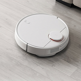 Робот-пылесос с влажной уборкой Xiaomi Mi Robot Vacuum-Mop P белый