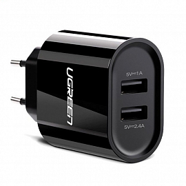 Зарядное устройство сетевое с двумя USB 3.4А Ugreen CD104 черное