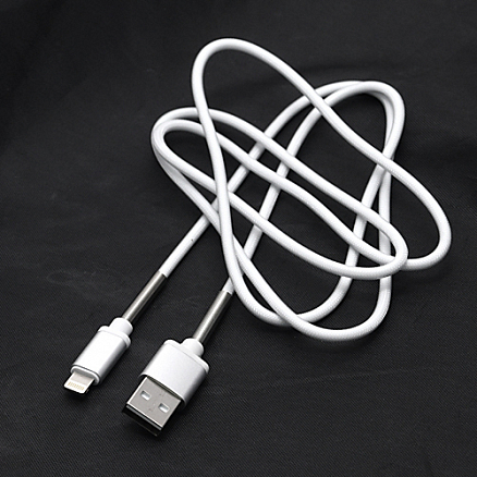 Кабель USB - Lightning для зарядки iPhone 1,2 м 2A Joyroom S-M323 серебристый